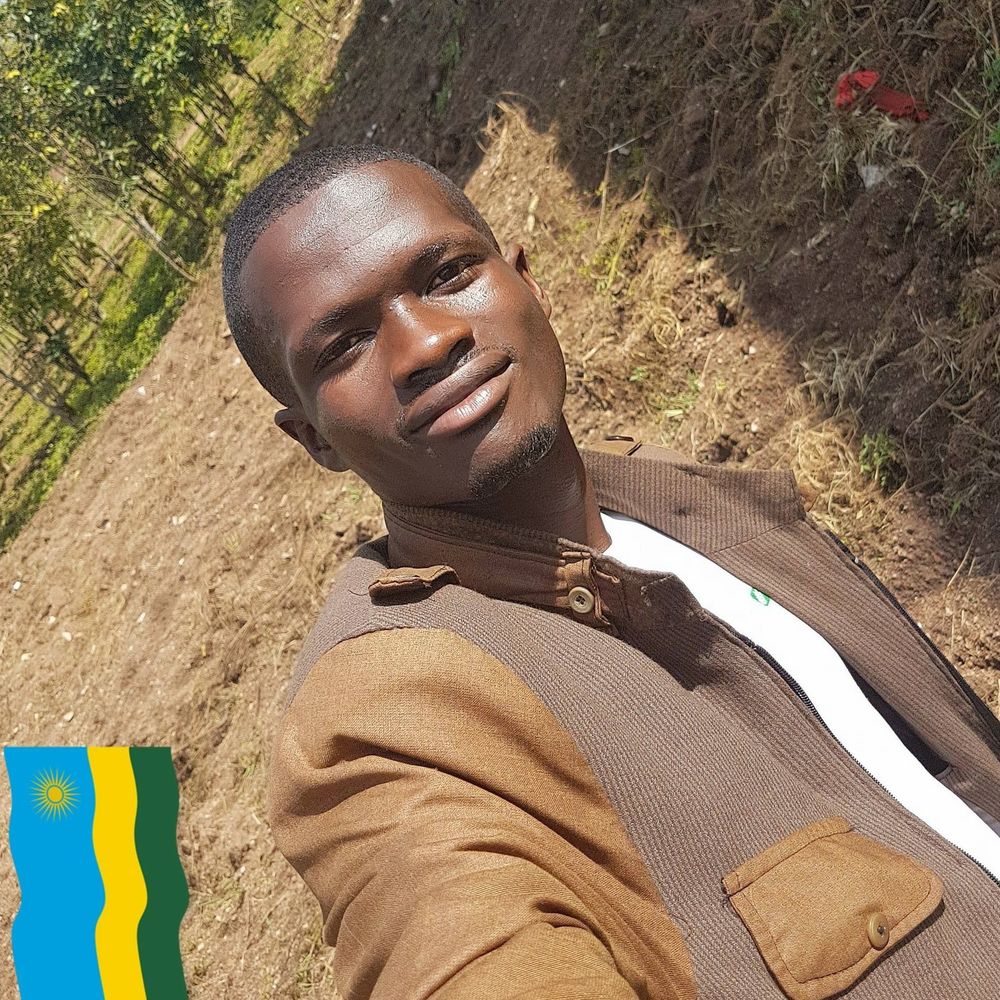 Meet your Posher, Emmanuel